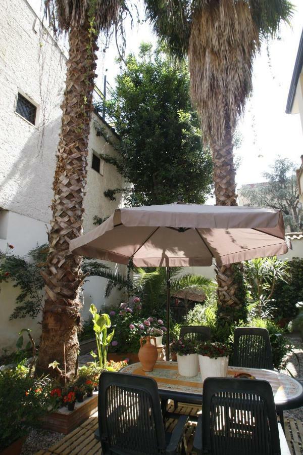 קאסרטה Residenza D'Epoca B&B Celeste מראה חיצוני תמונה