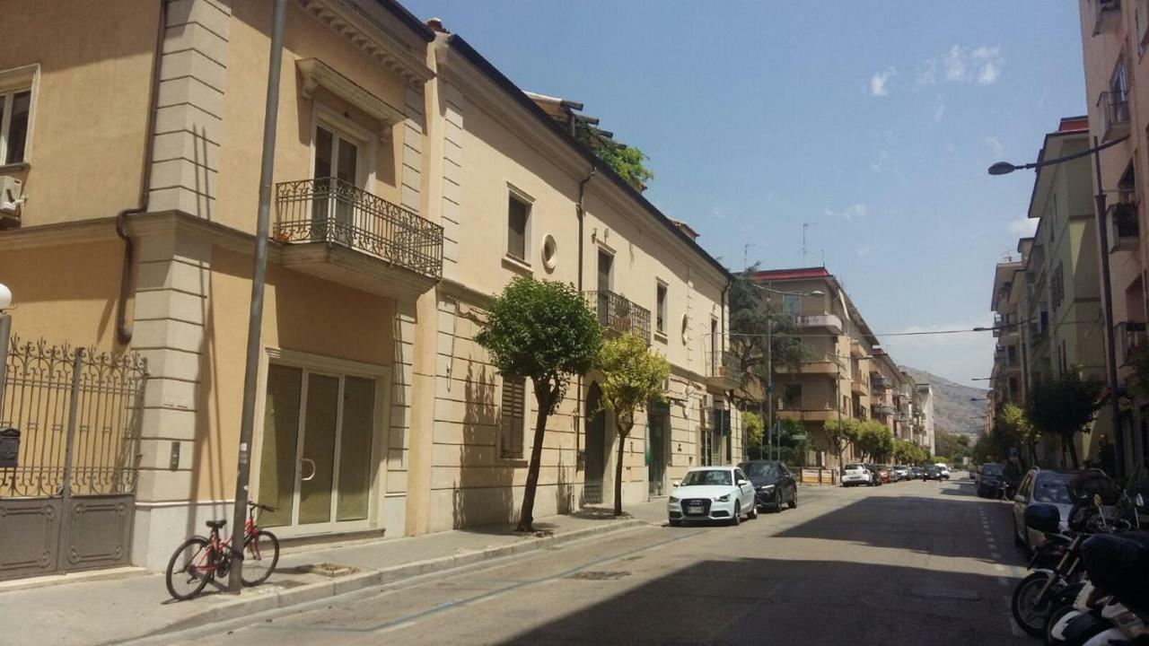 קאסרטה Residenza D'Epoca B&B Celeste מראה חיצוני תמונה