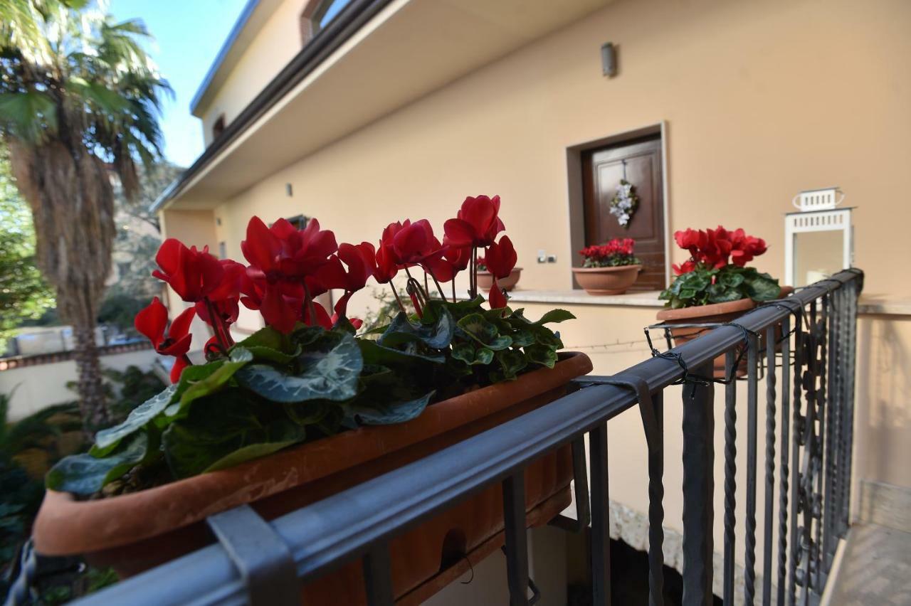 קאסרטה Residenza D'Epoca B&B Celeste מראה חיצוני תמונה